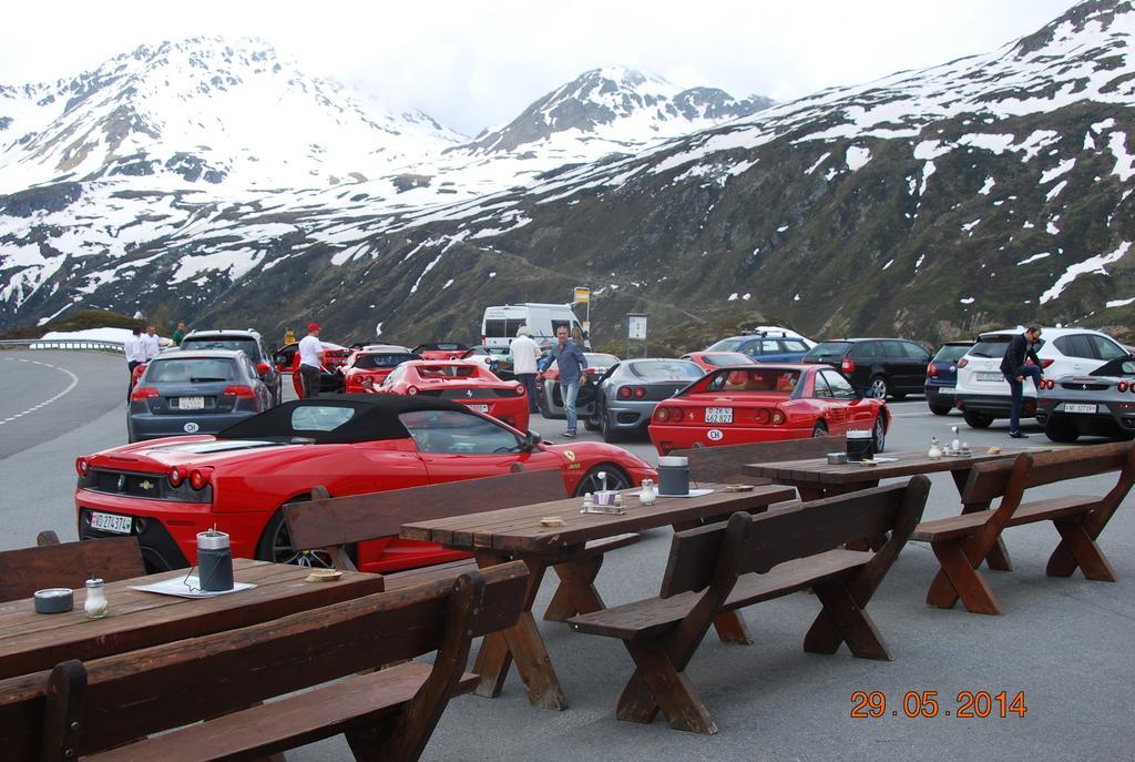 Hotel Restaurant Monte Leone Simplon Exterior photo