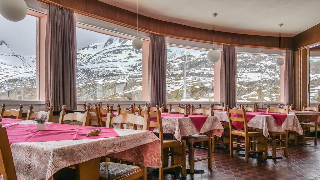 Hotel Restaurant Monte Leone Simplon Exterior photo